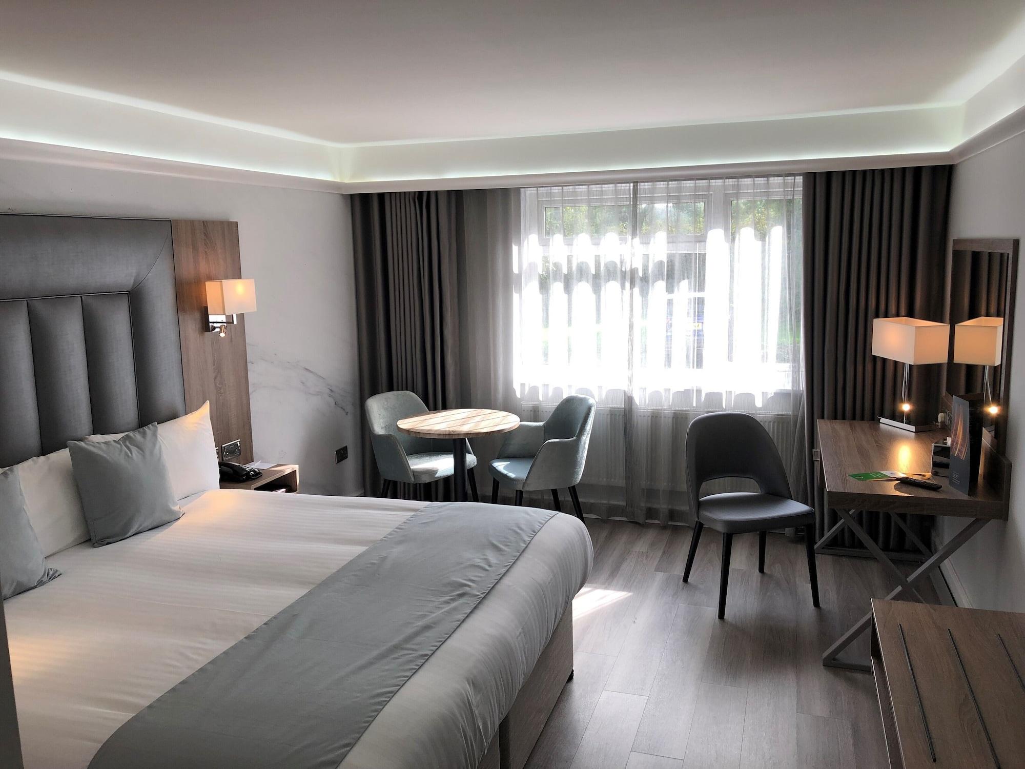 Best Western Premier Heronston Hotel & Spa Брідженд Екстер'єр фото